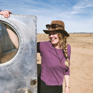 Holly Mandarich profile photo